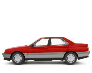 Alfa Romeo 164 2.0 Twin Spark 1987 Rosso alfa Laudoracing 1:18 Resinemodell (Türen, Motorhaube... nicht zu öffnen!)